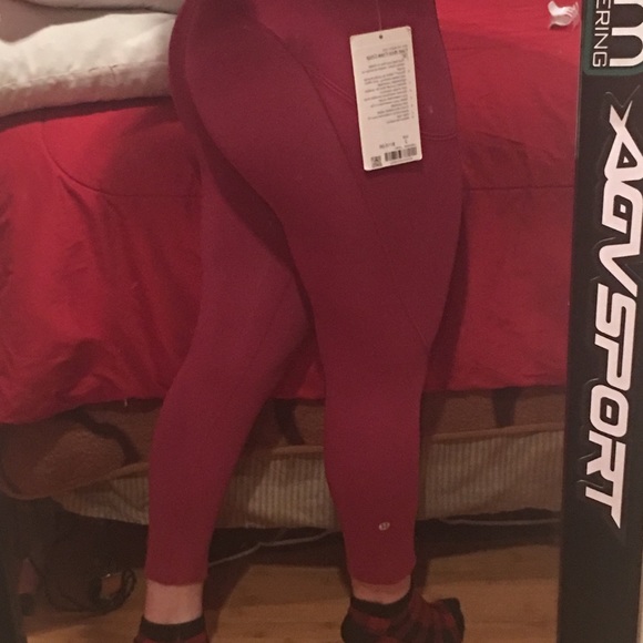 lululemon athletica Pants - Fast and free lululemon leggings